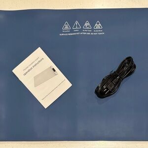 Blue Heating Pad with Instructions and Cord (051)